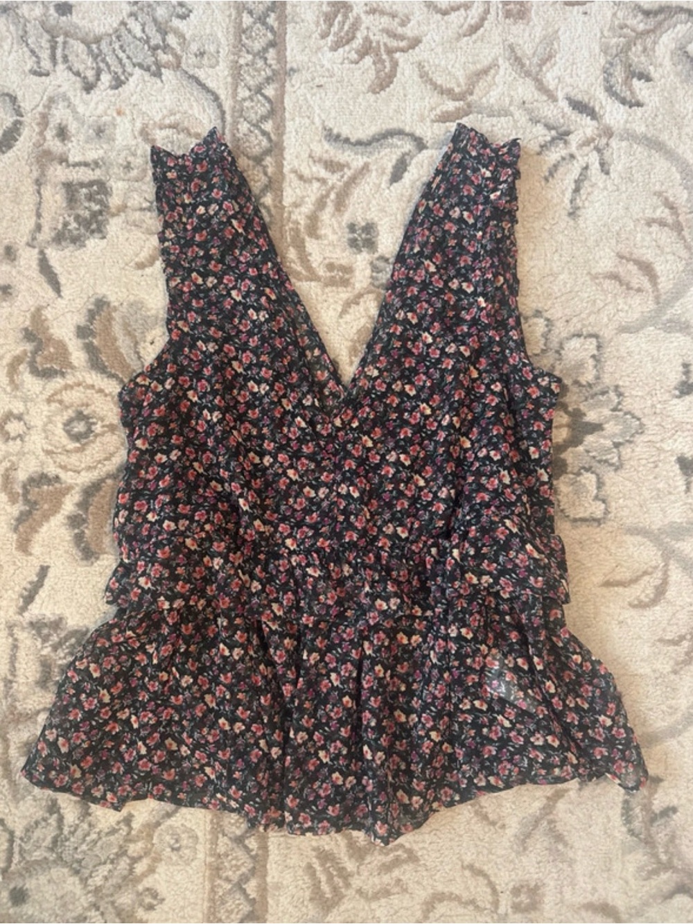 American Eagle Outfitters Black Floral V-Neck Peplum Camisole